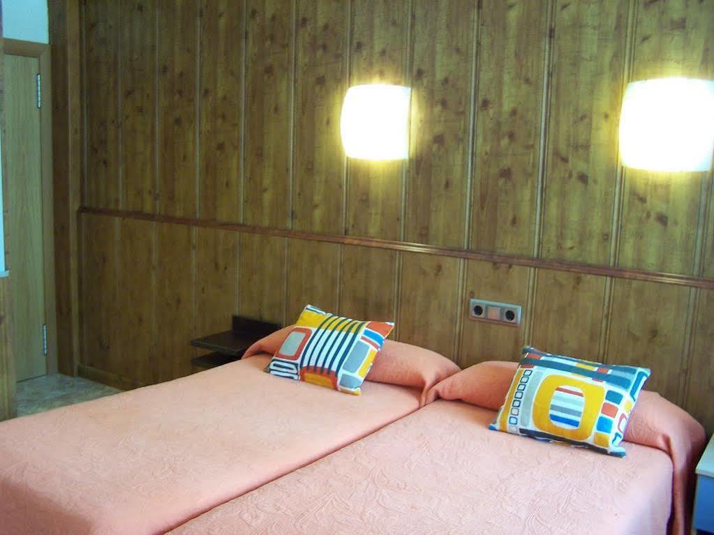 Hostal El Carmen Σαραγόσα Εξωτερικό φωτογραφία